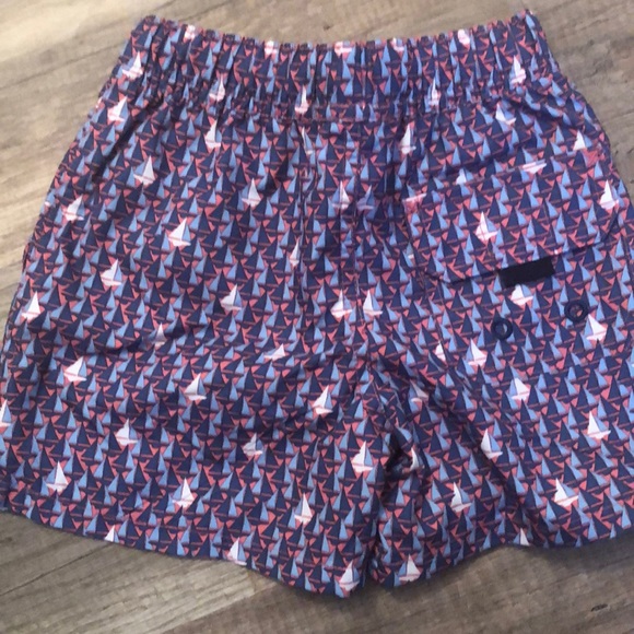 Vineyard Vines Swim Trunks - Picture 3 of 4